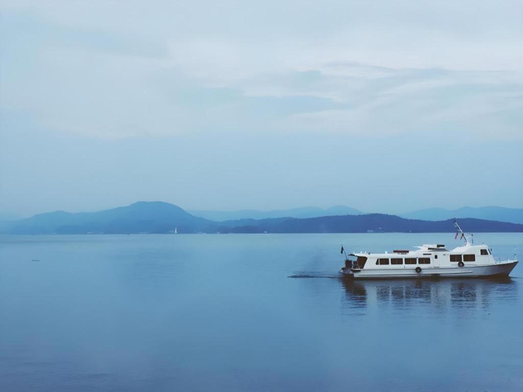 Rommai Rimnaam Resort Ранонг Екстериор снимка