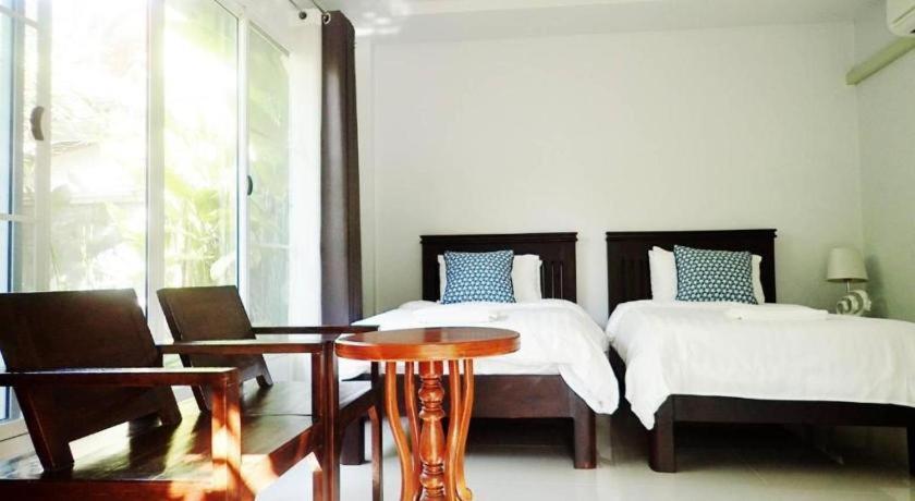 Rommai Rimnaam Resort Ранонг Екстериор снимка